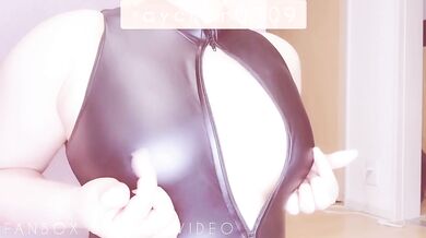 Would you like to play with your nipples Japanese amateur big nipples real orgasm