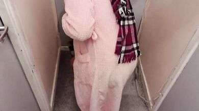 Teen neighbour begged money for coffee now she sucks my cock and chugs every drop