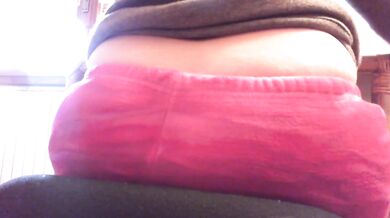 Stinky sexy scoreggia girl fart fetish sloppy gush face sitting stinky farts