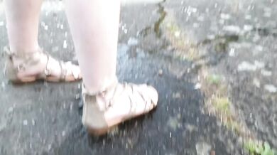 Blonde Brit squirts 3 times outdoors desperate golden rain fetish piss