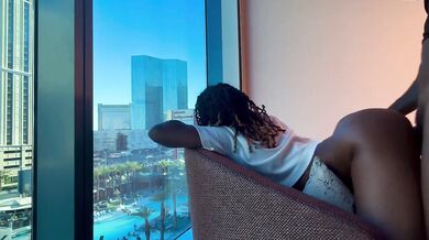 Big ebony wife gets fucked raw and creampied in Vegas