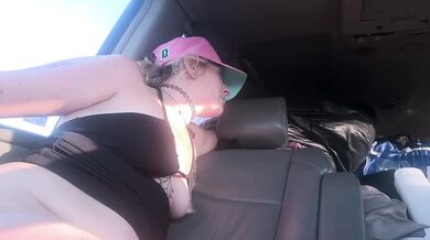 Spanking her in the car while she takes it quietly as I dirty talk her