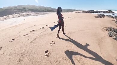 Ebony milf rides hung dick teasing while beach voyeurs watch