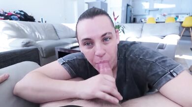Stepmom deep throats stepson keeps him quiet and gulps every drop