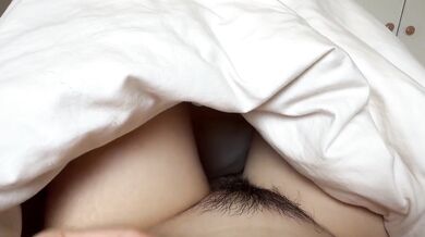 4k asian girl nipple play solo in bed moaning pussy touched