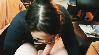 Sucking and fucking after partying in our hotel room cum dripping thick amateur blowjob