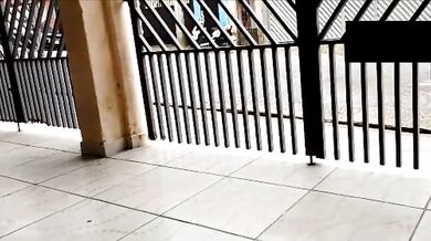 Esposa ruiva me traindo enquanto eu fico de chupando sua boceta branca no cuckold