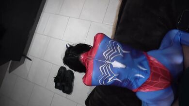 Roommate alone after Spiderman fails to satisfy her tight curvy ass