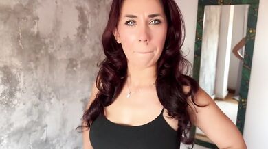 Mi suegro me folla duro antes de la boda con mi nuera BWC