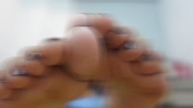 Sweaty gym socks make her cum a slave to her feet dirty sock worship
