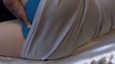Handjob climax back fast deep raw cum finish peach pie love