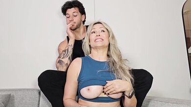 My girlfriend's MILF bestie rides and wrecks his big dick with perfect tits