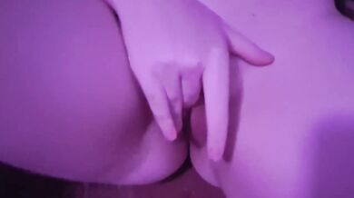 I feel like a squirt gun watching girls using sex toys