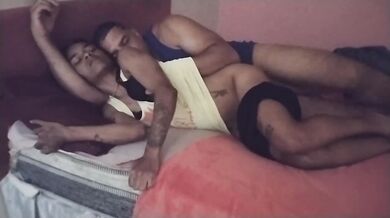 Sapata enteada 100 anal homem surra dentro quarto boquete amador