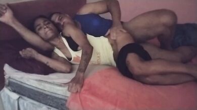 Sapata enteada 100 anal homem surra dentro quarto boquete amador