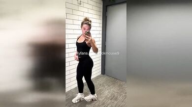 TikTok Live Girl Gets BBC Destroyed Pussy RAW Viral Video