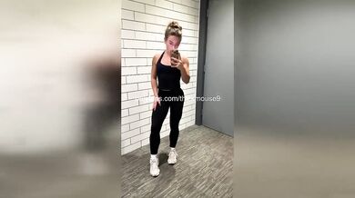 TikTok Live Girl Gets BBC Destroyed Pussy RAW Viral Video