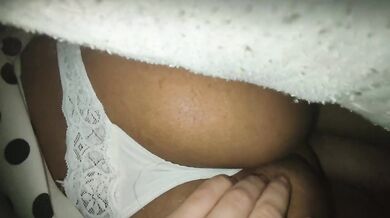 Big booty latina gorges on thick ebony cock romantically creampie