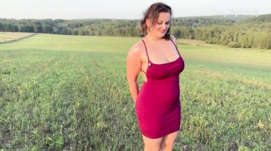 Curvy Girl Caught Publicly Getting Fisted Then Anal Creampie