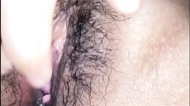 Pinay Milf hairy pussy solo fingering messed up cumshot
