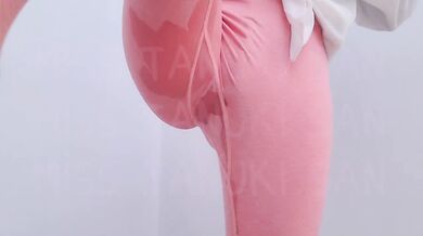 Yoga class climax she got too squirting wet herself