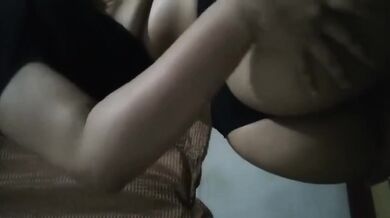 Venezolana Jovencita Pequena Culona Destroyed By Her Own Hand While Getting Filmed