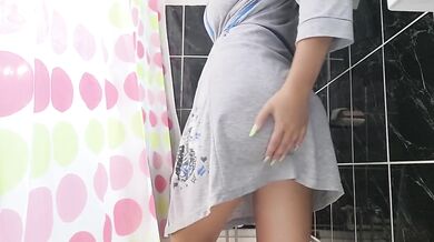 Caught my stepmom peeing in the shower big natural tits dripping wet