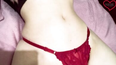 Lady in red fingers herself raw on camera cum dripping like a slut
