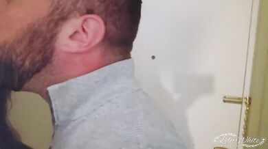 Friend fucks me deep at the hotel cumshot