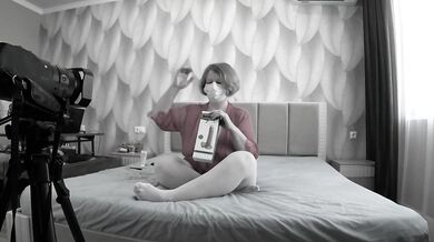 I masturbate my fat ass to orgasm.