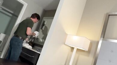 MILF Mandy FoXXX And Lora Cross Go To Wrong Hotel Room - Lora Cross - Mandy FoXXX - Bradley C XXX