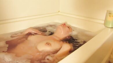 Oily amateur bubbles bath ass tits solo pierced nipple massage