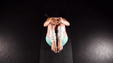 Yoga poses that’ll wreck your ass gushing wet solo