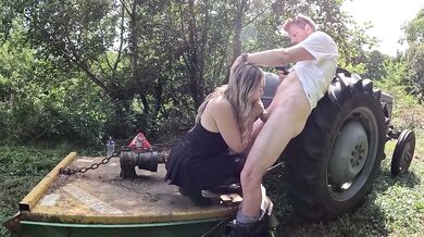 Made him blow 3 times with my black tights stretched to the limit