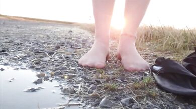 Light-colored tights ruined by beach puddles