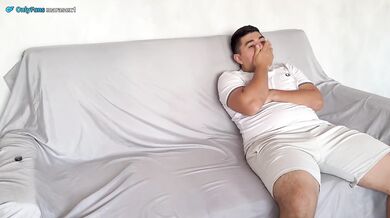 Accidente sexual con mi vecina madura la destruyo hasta dejarla goteando