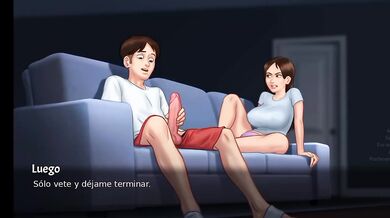 Hermanastra cachonda llena hasta las tetas grandes en secreto