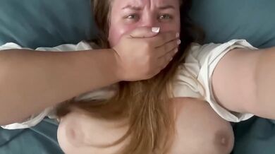 Stranger on Tinder creampies her face down in missionary sex