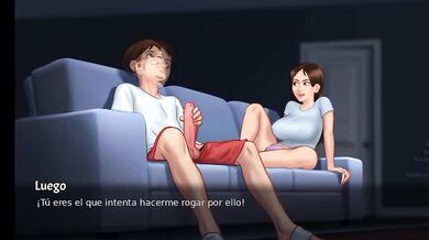Hermanastra no aguanta las ganas de esas tetas enormes en la sala