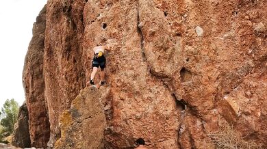 Quickie on the crag raw amateur couple best blowjob POV