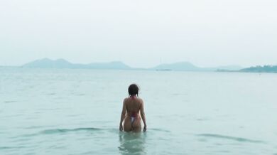 POV Risky Paradise floatie blowjob crushed wet sloppy