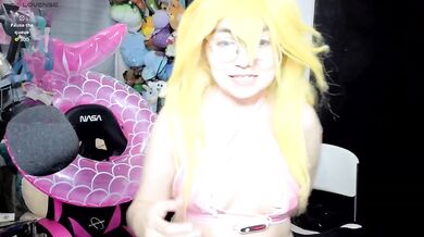 Princess Peach Gets Gaped Hard in Only Fans Stream