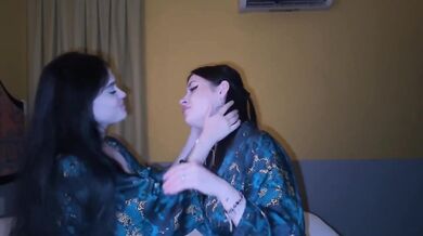 Lesbian kissing cumming compilation raw lesbian orgasm cunnilingus
