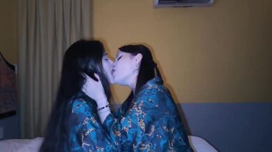 Lesbian kissing cumming compilation raw lesbian orgasm cunnilingus