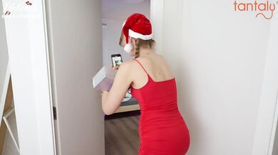 Step sis unwrap the Christmas surprise with the Tantaly doll Kate Kravets