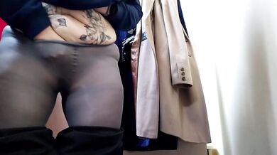 Stepmom's Fitting Room Flashing Her Big Ass With Pantyhose