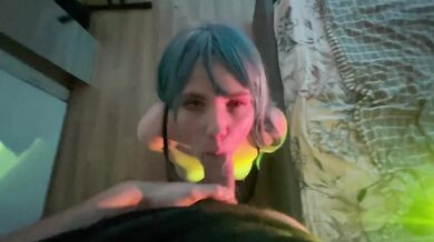 Blue haired goth girl slobbers deep on big dick leaving face dripping with cum