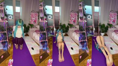 Yoga Naked Alt Girl Gets Destroyed
