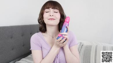 Uberrime Bowtie Dildo Review Solo Masturbation Big Ass Slay