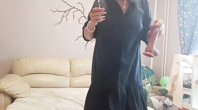 Mature lady destroys her tight ass with a dildo and anal plug while slutty face gushes